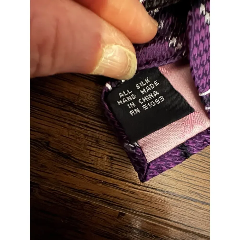 2 Knots For Hope Mens Neck Tie Breast Cancer Awareness Susan G. Komen